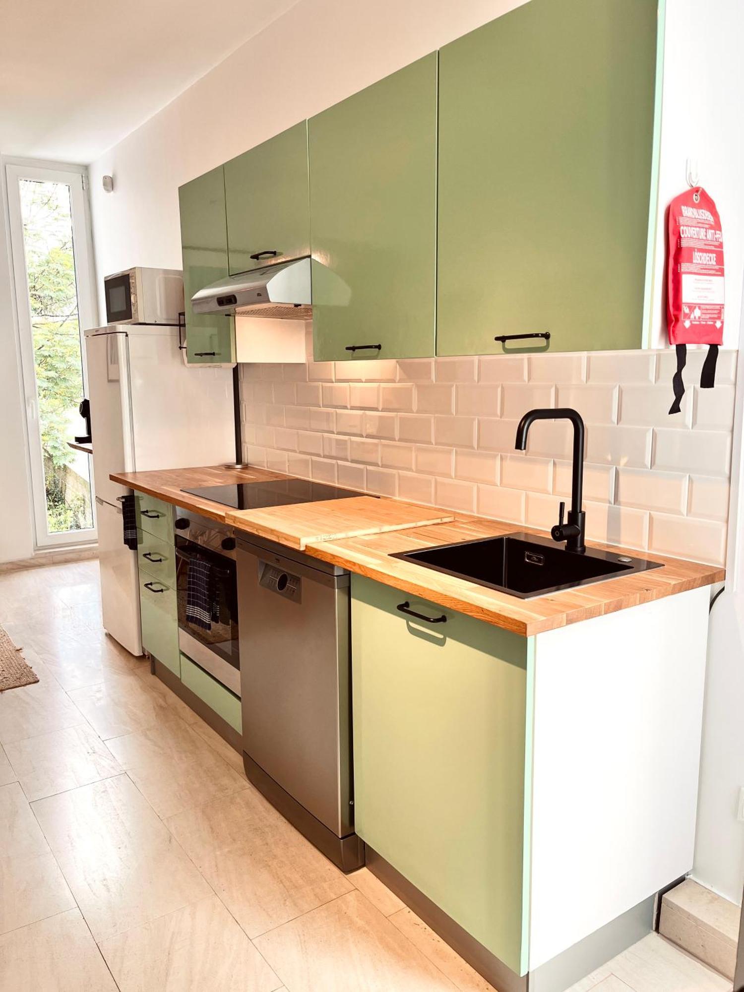 Edles Apartment In Architektenvilla Mit Grossem Pool, Sauna, Dachterrasse Und Malerischem Garten Патаяш Экстерьер фото